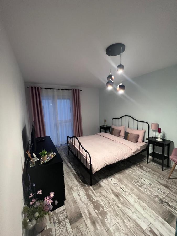 Eva'S Home 锡比乌 外观 照片